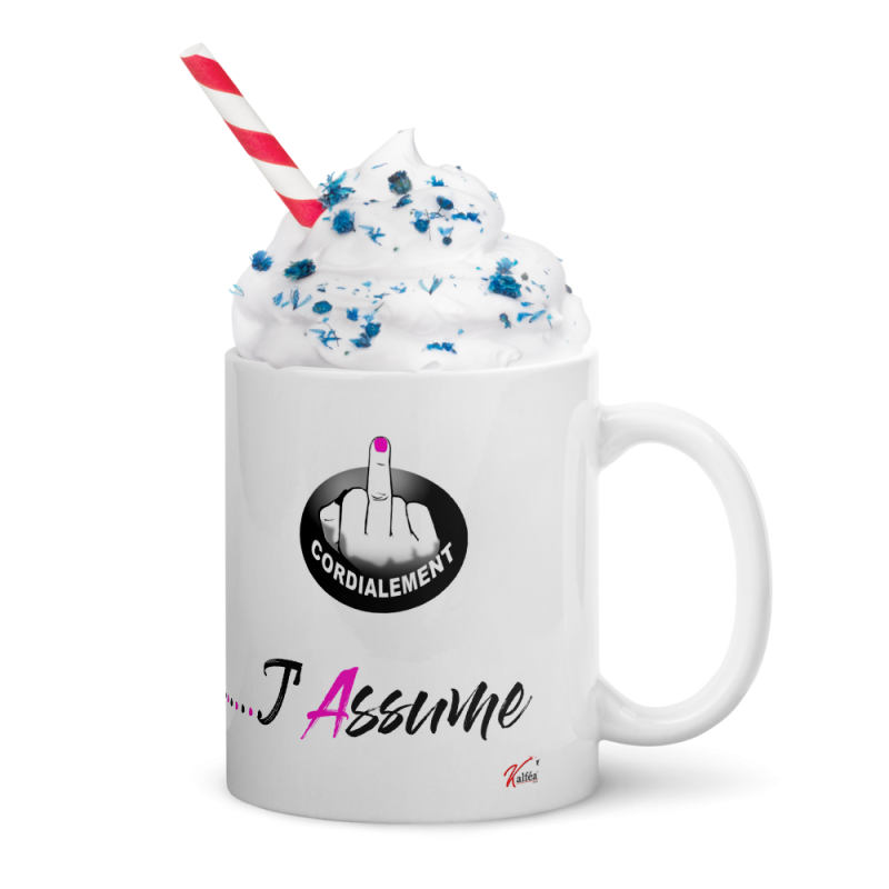 Mug J’suis trop une Pétasse tasse cadeau à offrir