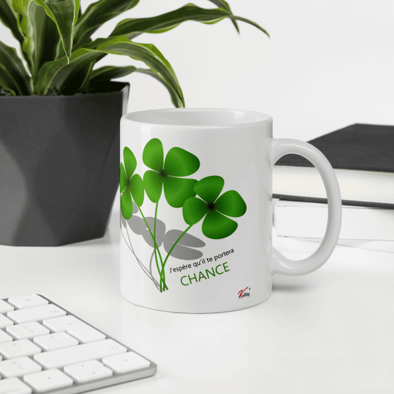 Mug prénom humour texte absurde trèfle chance